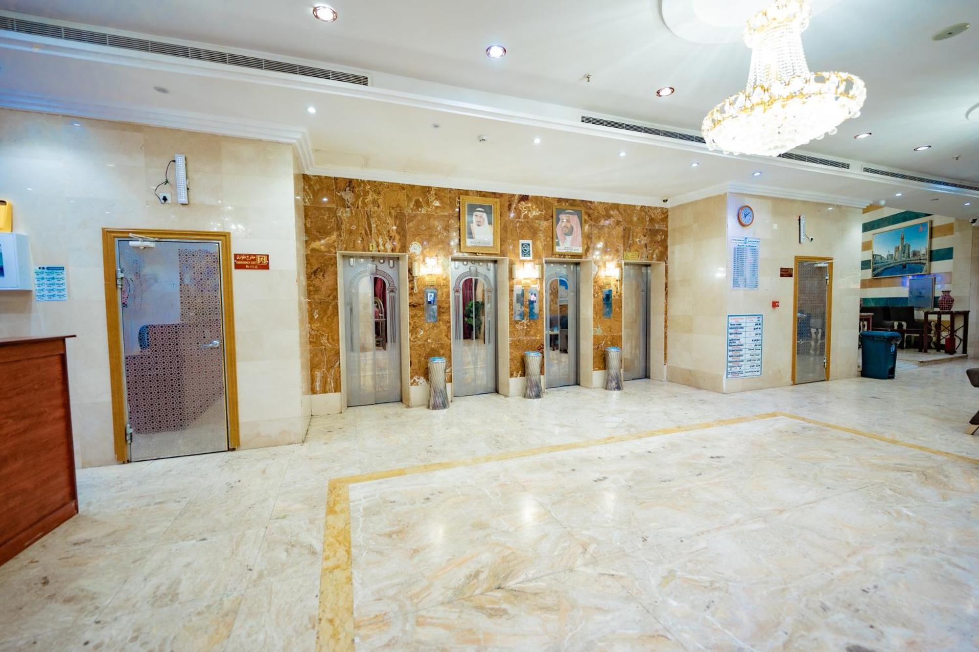فندق الأحباب الكبرى الفندقية ٢ Мекка Экстерьер фото